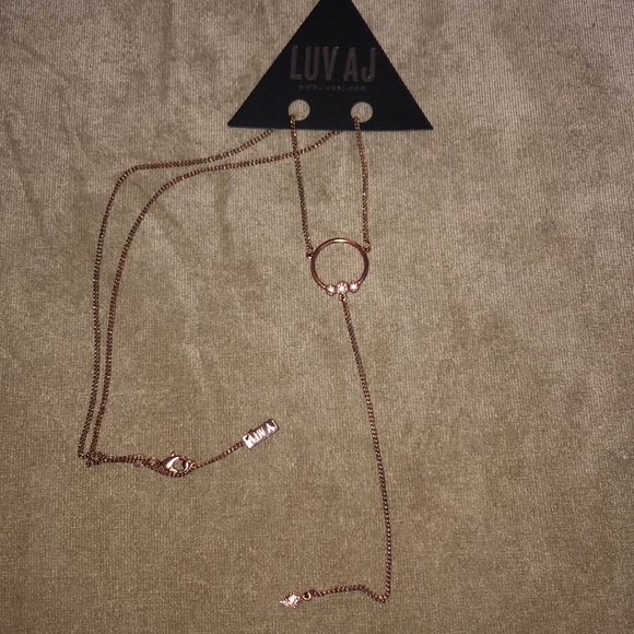Luv AJ Rose Gold plated Full Bloom Lariat necklace - Picture 2 of 8